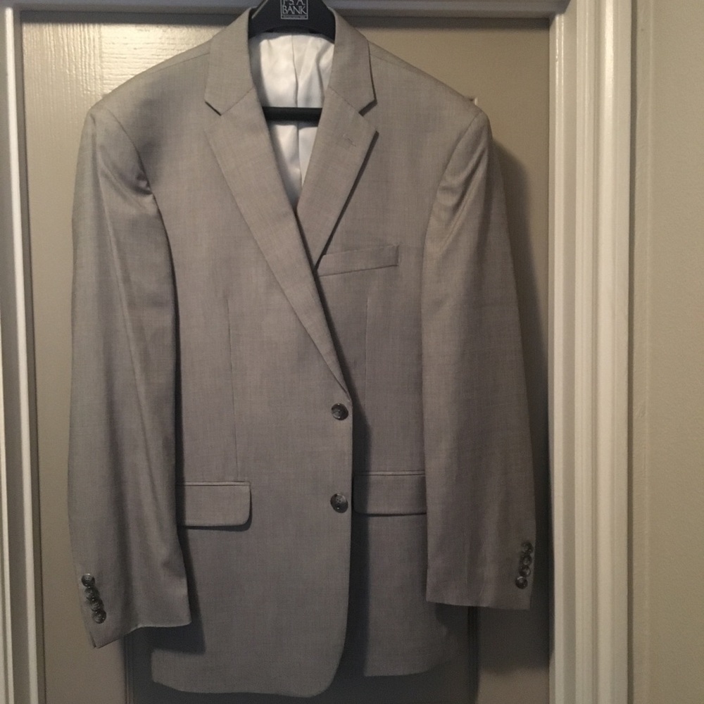 JoS A Bank Signature Collection Suit